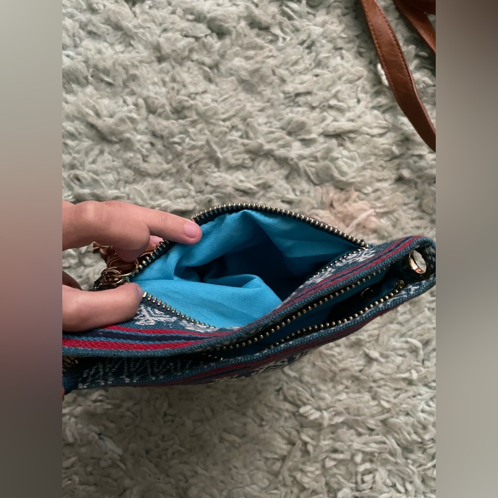 Purse - Picture 4 of 6